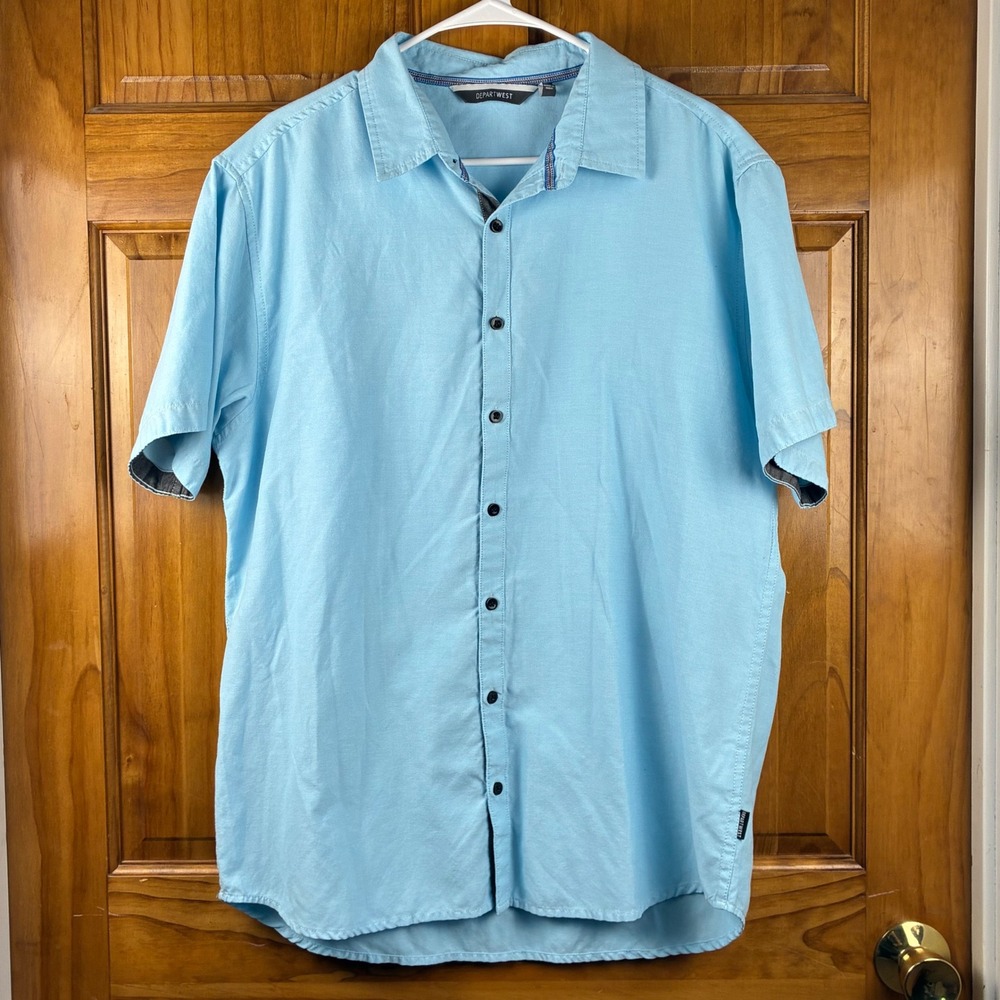 Departwest Mens XL Short Sleeve Button Down Shirt Light Blue Coastal Minimalist